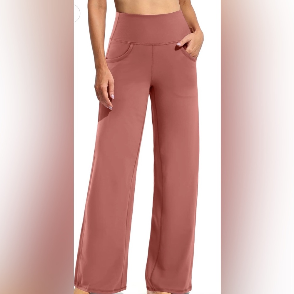 NWT Wide Leg Pants/Yoga Pants With Pockets - Size S